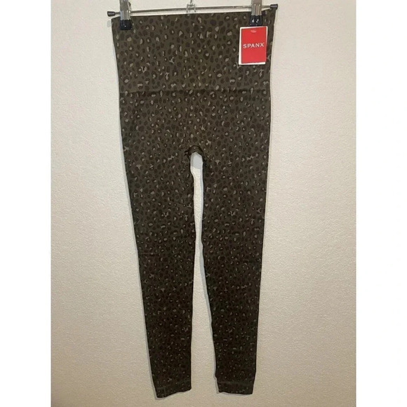 Spanx Look At Me Now Seamless Womens  Leopard Print Leggings Size Small Olive - Picture 3 of 10